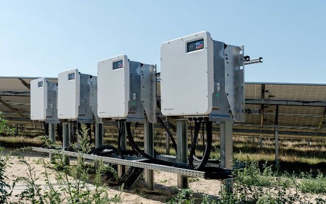 Інвертори SMA Sunny Highpower PEAK3 на сонячній електростанції